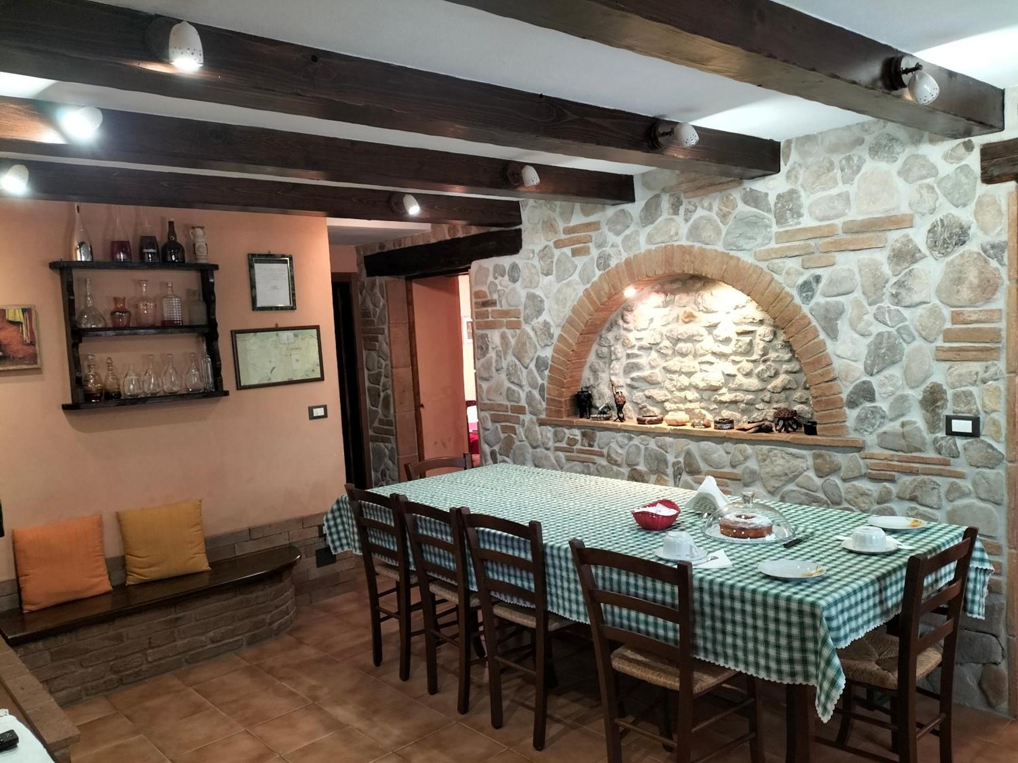Il Cantinoccio B&B Cerasolo Room photo